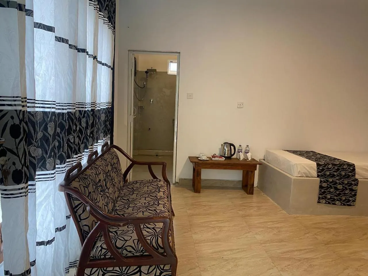 Mandavilla Airport Transit Hotel Katunayake