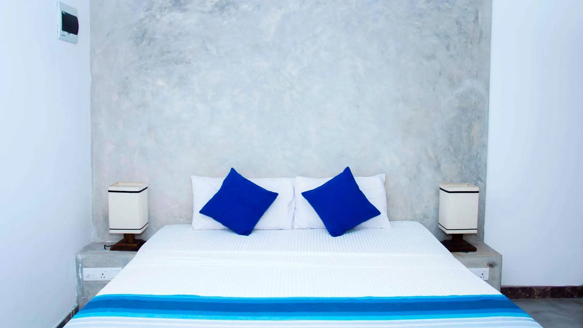 ***  Mandavilla Airport Transit Hotel Katunayake Sri Lanka