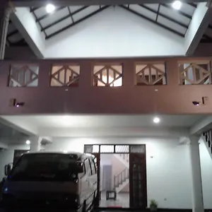 Hotel Pearl House Transite